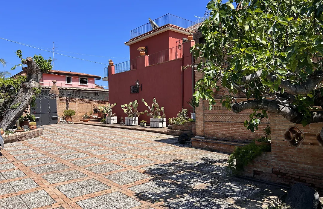 Villa Chiarenza Maison d'Hotes-1